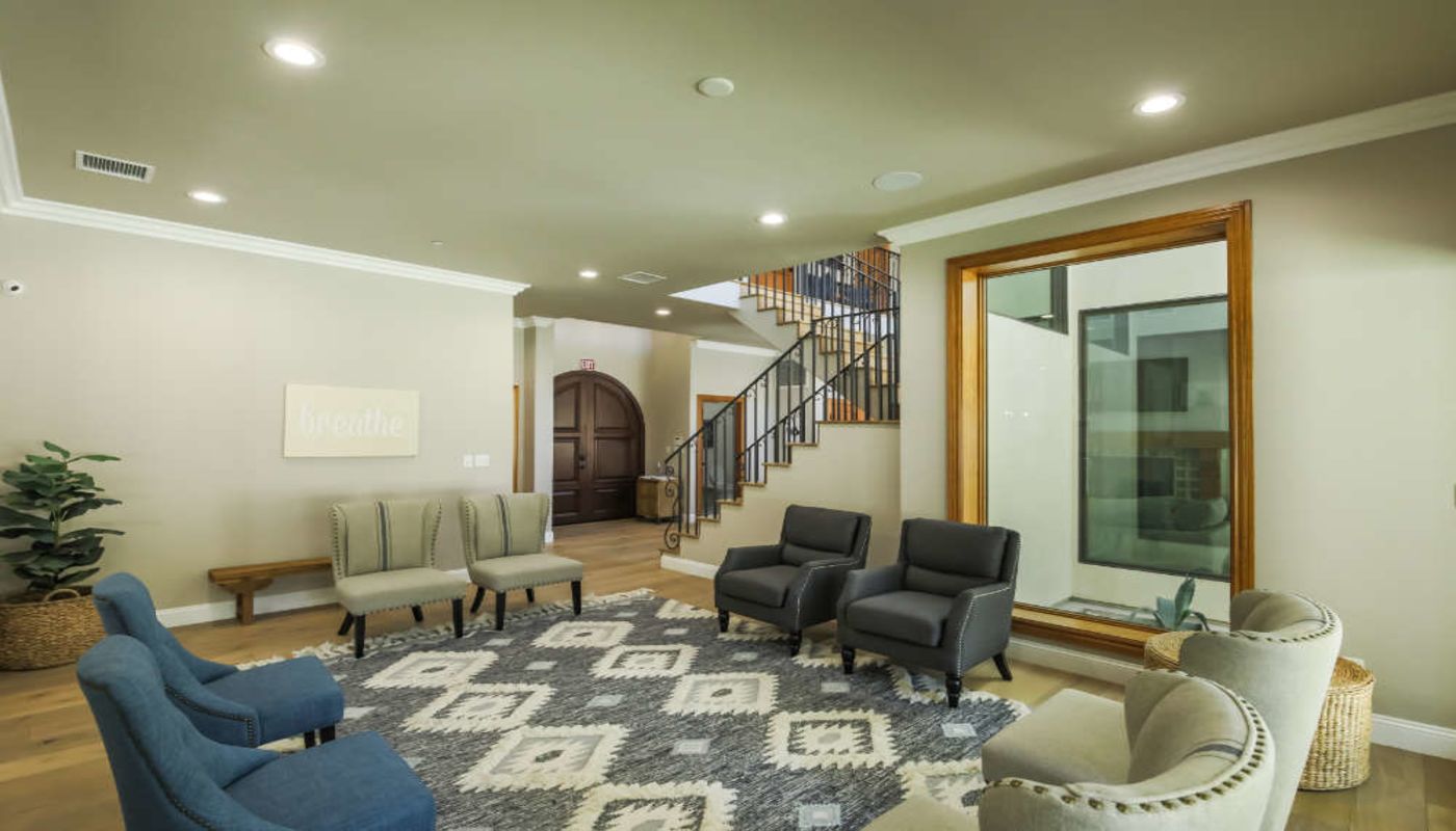 BNI Treatment Centers Calabasas