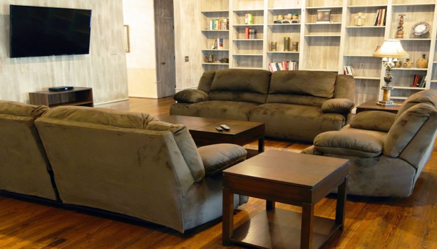 Dallas Sober Living Solutions Highlands - Men