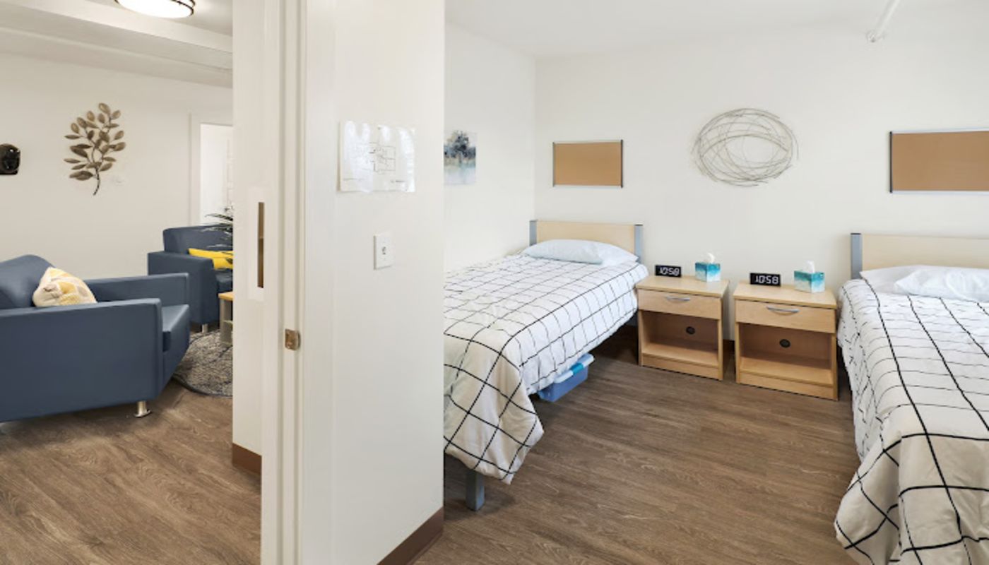 Lifeline Connections Men's Low-Intensity Residential